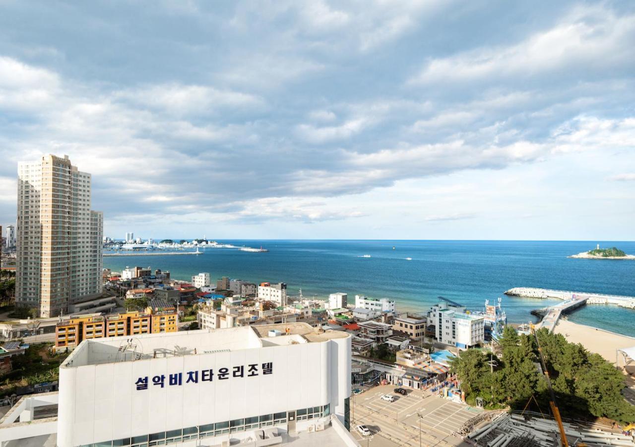 Urbanstay Sokcho Beach C Экстерьер фото