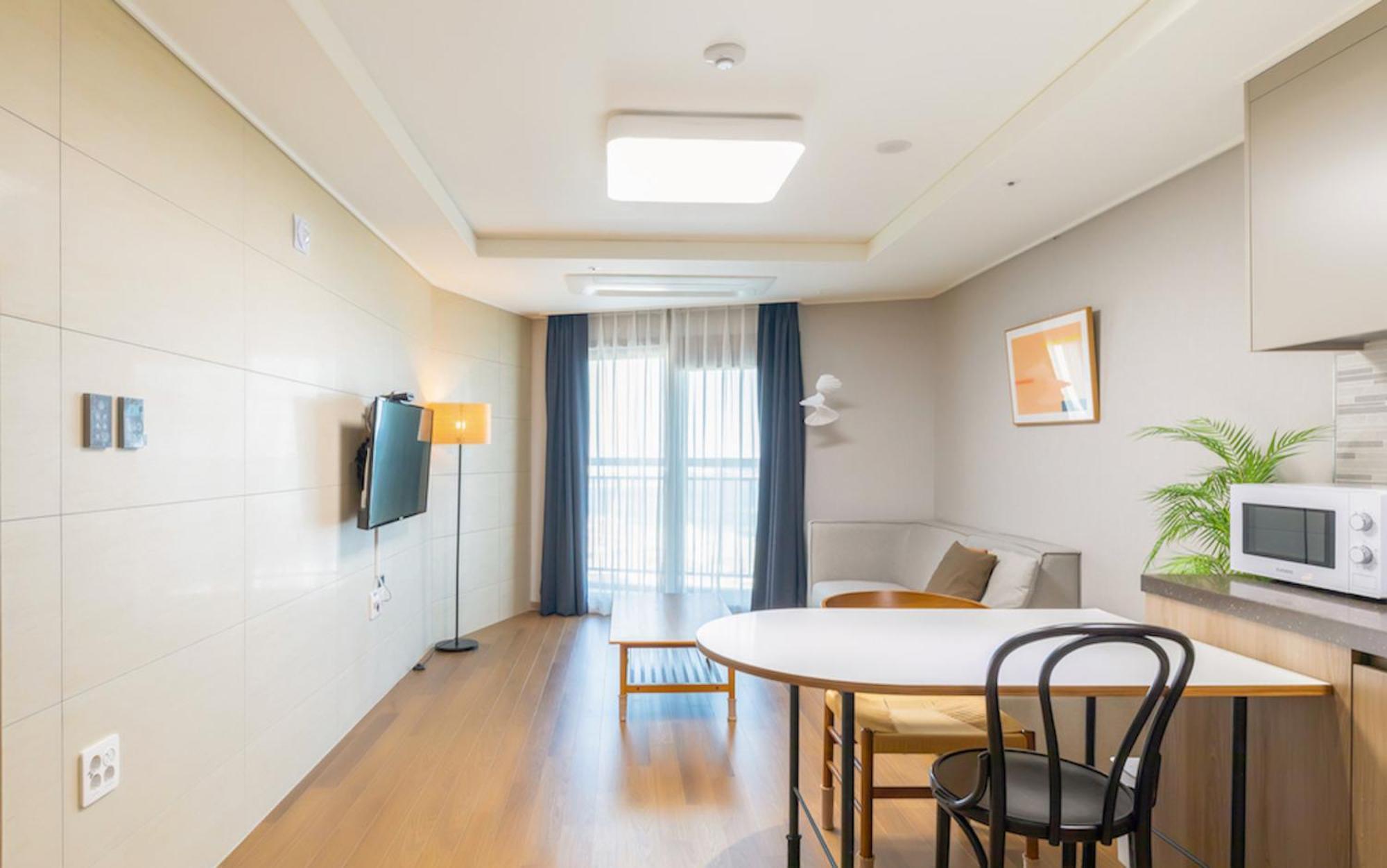 Urbanstay Sokcho Beach C Номер фото